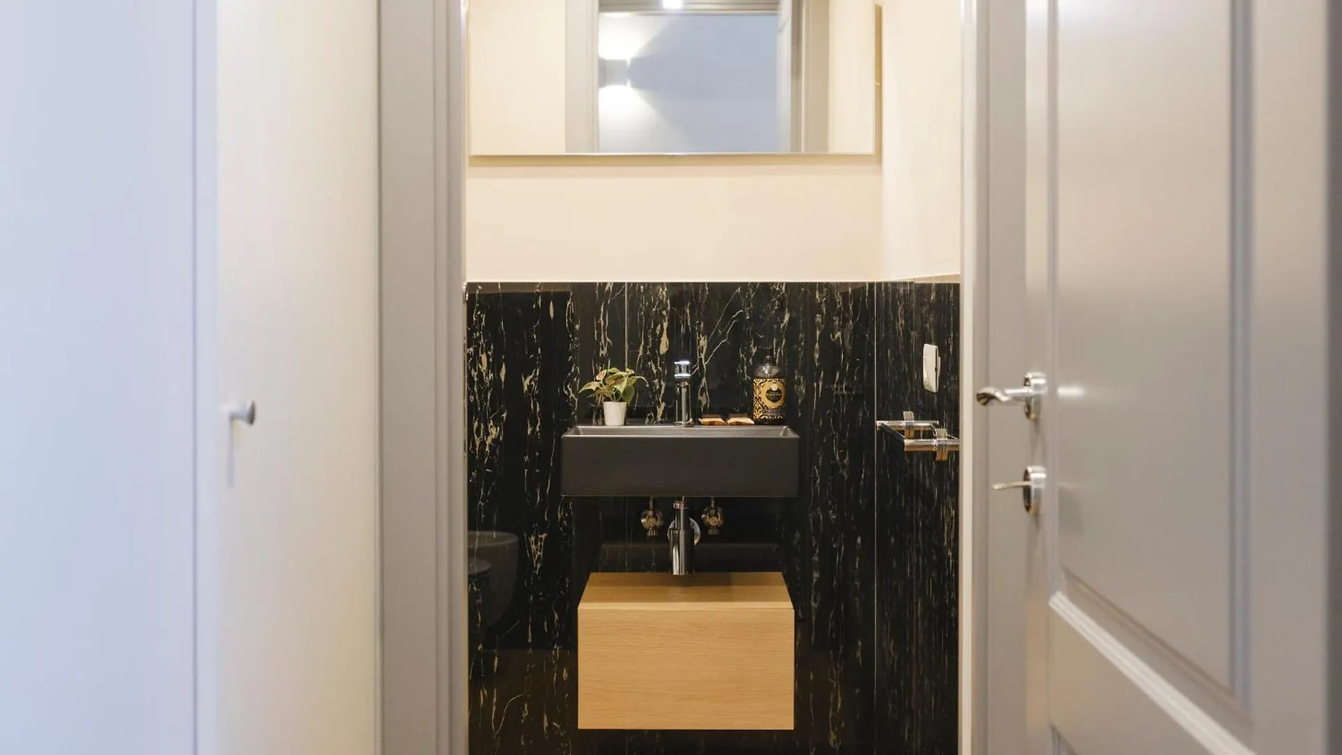 Residenza Carlotta - Luxury And Design Beside Arno Villa Florence